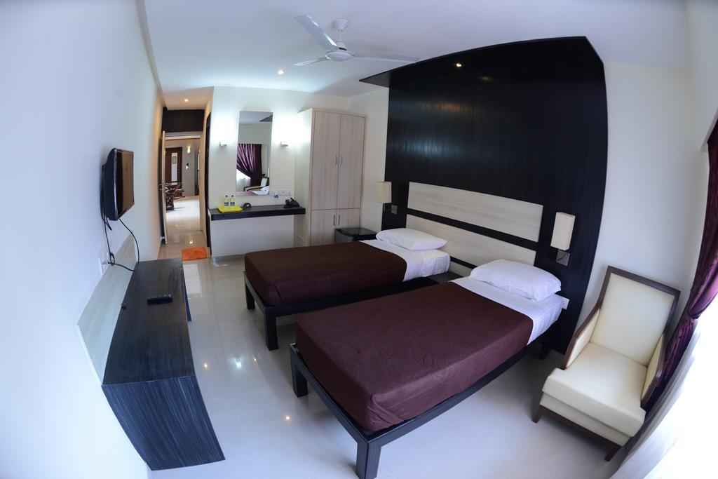 Hotel Ayush International Mangalore Bilik gambar