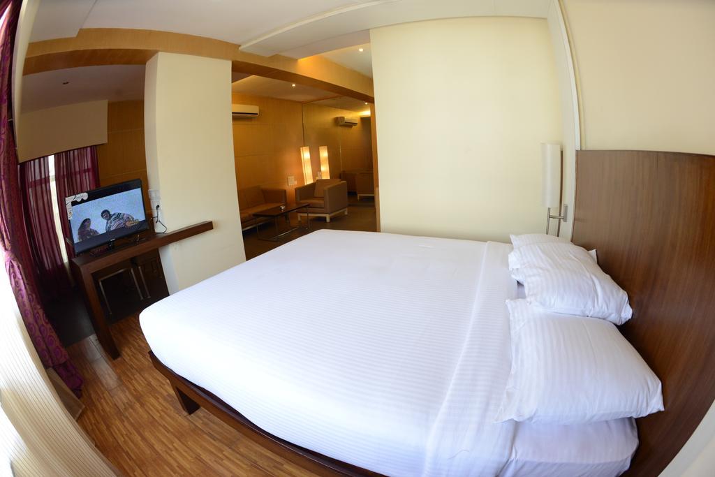Hotel Ayush International Mangalore Bilik gambar